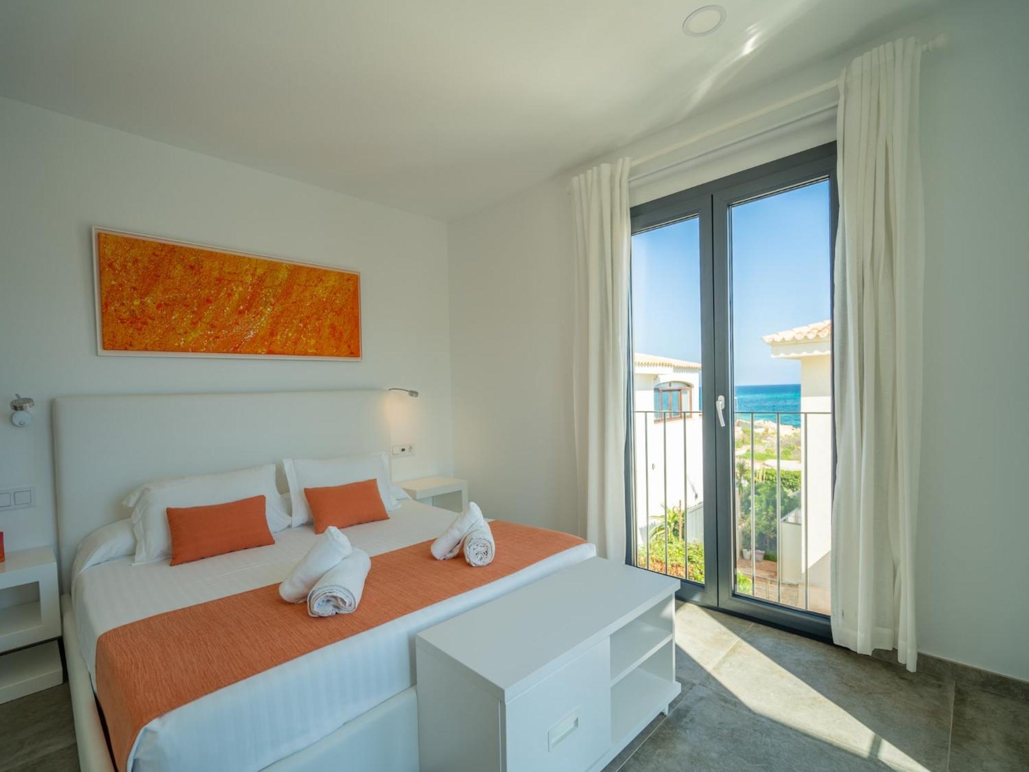 Villa Beachfront In Son Serra de Marina