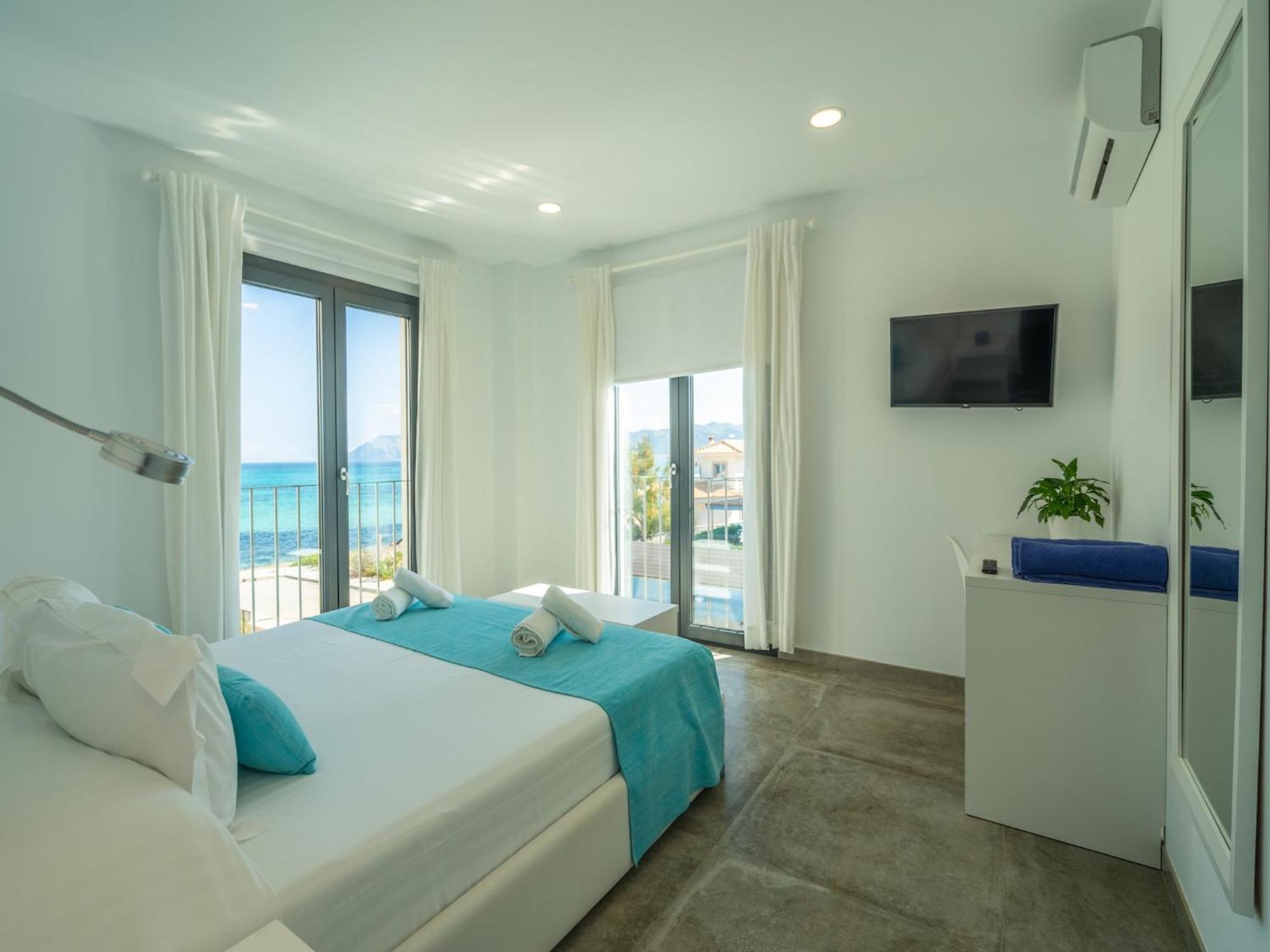 Villa Beachfront In